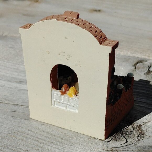 2001 Limited Edition Baileys Corner Cafe Series Windsor - Picture 2 of 3